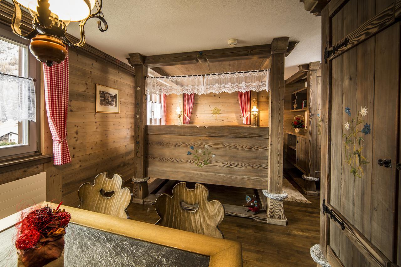 Hotel Olympia Saas-Almagell Zewnętrze zdjęcie