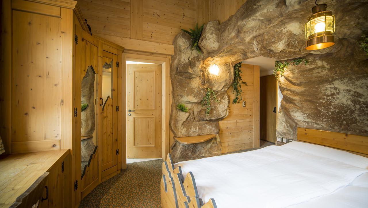 Hotel Olympia Saas-Almagell Zewnętrze zdjęcie