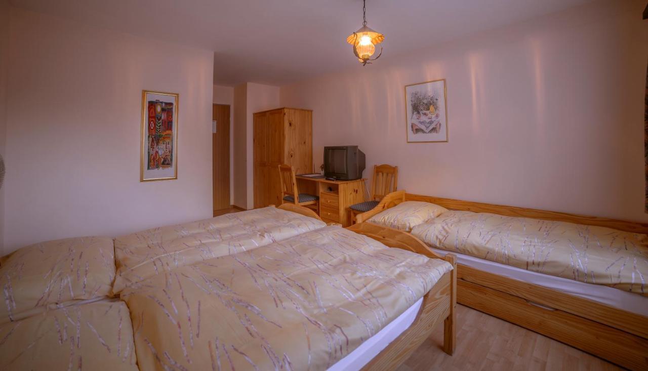 Hotel Olympia Saas-Almagell Zewnętrze zdjęcie